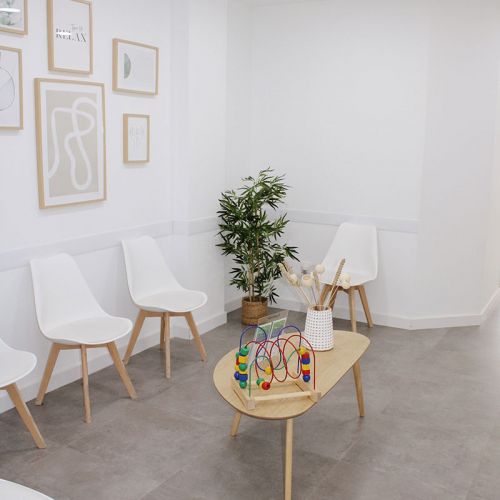 Sala de espera con juguetes