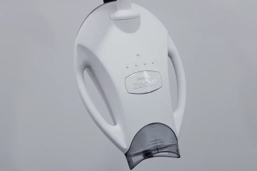 Blanqueamiento Dental con Philips Zoom